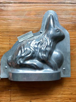 Vintage Antique Tin Metal Candy Chocolate Mold Easter Bunny Rabbit Egg W/ Clip