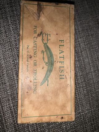 Vintage Older Flatfish Fishing Lure.  Helin Tackle Company.