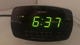 Sony Dream Machine Am/fm Clock Radio White Icf - C111 Perfectly