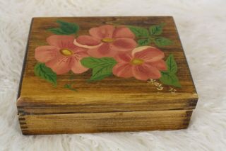 VINTAGE WOODEN BOX PLAYING CARDS Hand Painted Floral Kathy ' 73 Storage Decor 2