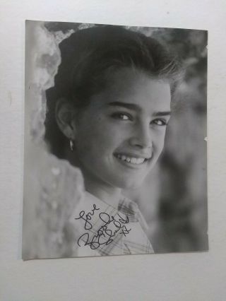Brooke Shields Signed Vintage 8x10 Photo Rare Model Pose As A Young Teen