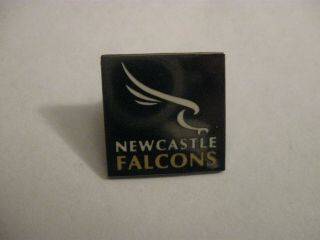 Rare Old Newcastle Falcons Rugby Union Football Club Enamel Press Pin Badge