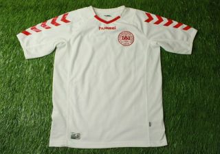 Denmark National Team 2003/2004 Rare Football Shirt Jersey Away Hummel