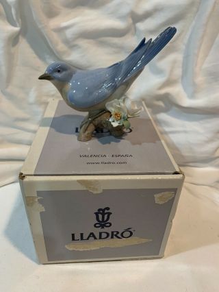 Rare Lladro Sweet Sounds Of The Morning Bird Figurine 6864