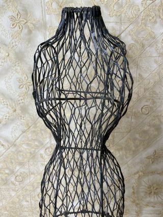 VINTAGE Wire Metal Dress Form MANNEQUIN Table Top Decorative Jewelry Display 3