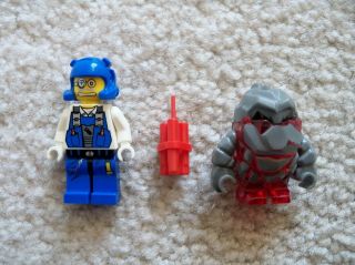 Lego Power Miners - Rare Rock Monster & Miner W/ Dynamite - Meltrox (trans - Red)
