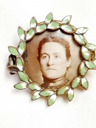 Antique Victorian Woman Enamel Leaf Photo Mourning Brooch Pin