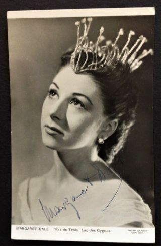 Signed By Margaret Dale.  Rare Vintage 1946 Photograph.  Saddler 