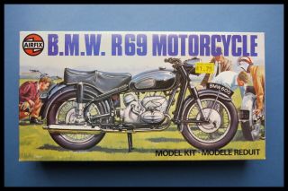 Rare Vintage Airfix B.  M.  W.  R69 Motorcycle Model Kit Bag