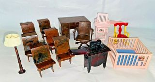 Vintage Miniature RENWAL Dollhouse FURNITURE Desks Playpen Sewing Machine, 2
