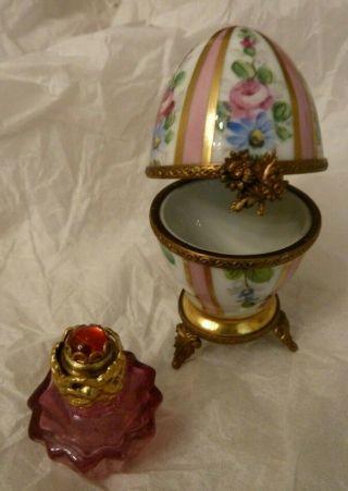 Peint Main Limoges Porcelain Trinket Box Flowers Egg Shape W/ Bottle Rare