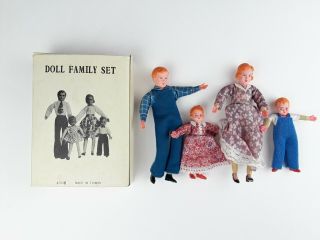 Vintage Miniature Dollhouse Family Of 4 Dolls Bendable Mom Dad Brother Sister