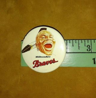 Milwaukee Braves Chief Noc - A - Homa Pinback Pin Button Rare Vintage 1960 