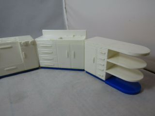 5 x Vintage Plasco Toy Plastic Dollhouse Furniture - Kitchen Set - 4.  0 