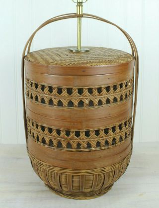 Vintage Mid Century Asian Bamboo Wicker Basket Table Lamp 2