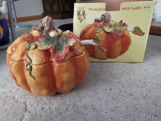 Vintage Cracker Barrel Old Country Large Pumpkin Soup Tureen With Ladle Fall