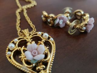 Vintage Avon Heart Necklace & Earring set Porcelain pink Rose jewelry 2