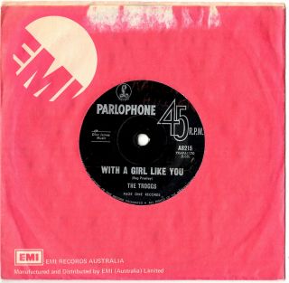 The Troggs - With A Girl Like You / I Want You - Rare 7 " 45 Vinyl Record 1966