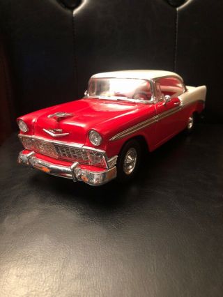 Rare 1:18 Road Tough 1956 Chevy Bel Air Modified White Red Diecast Car 55 Chevy