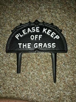 Keep Off The Grass Sign Cast Iron