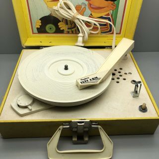 Vintage Sesame Street Record Player Bert Ernie Rare Vinyl Box Yellow Playtime 3