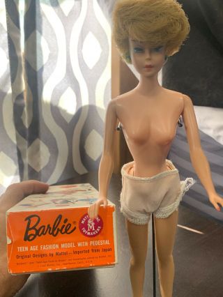1962 Barbie Doll Ash Blonde Bubble Cut W/ Box Stock No.  850