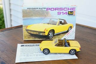 Revell 1971 Porsche 914 Vintage Model Kit Plastic Car 1/25 Scale Car Toy