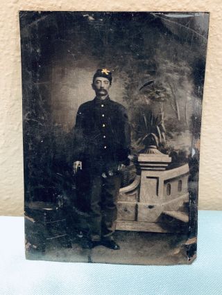 Very Rare Authentic Us Civil War Union Artillery Soldier Tintype Id’d