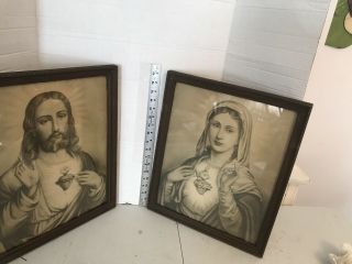 Vintage Set Jesus Of The Sacred Heart Vintage Antique Wood Framed Picture
