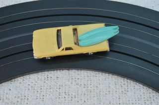 Aurora El Camino Slot Car HO Scale Yellow with two teal Surfboards Rare 3