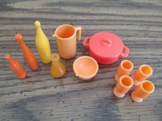 Barbie Vintage Orange Miniature Kitchen Accessories Assortment Pot Pitcher Cups