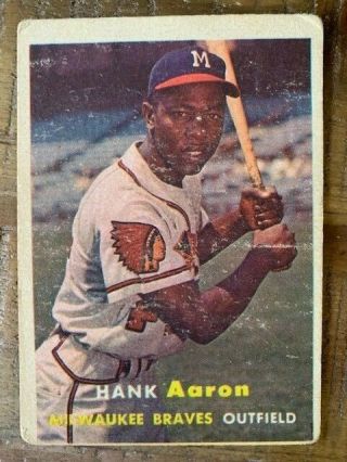 1957 Topps Hank Aaron Milwaukee Braves 20 Baseball Card