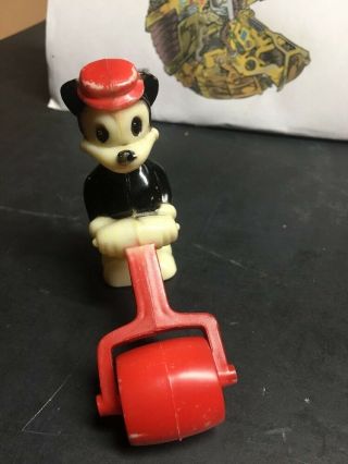 Vintage Mickey Minnie Mouse Plastic Hong Kong Ramp Walker Lawn Roller Rare