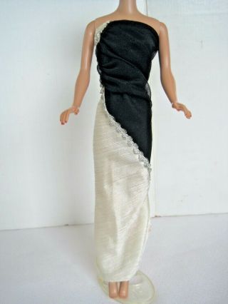 Vintage Barbie 1978 Superstar Fashion Collectibles 1364 Black White Dress Gown 2