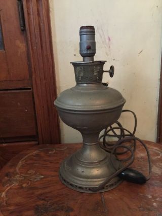 Antique Aladdin Metal Oil Or Kerosene Lamp Converted To Electricity