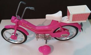 1983 Mattel Barbie Motor Bike 4856 Helmet,  Basket Attached