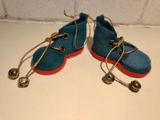 Vintage Rare Felt Green W Red Trim Shoe Christmas Ornament Pair With Bells