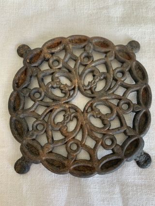 Antique Vintage Wilton Cast Iron Round Trivet Hearts