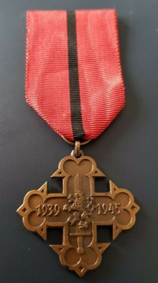 Rare Médaille De Tchécoslovaquie : Commémorative 39 - 45 Wwii