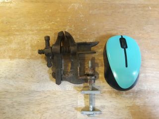 Rare Antique Old Vintage Tools Bench Mount Vise Small Size