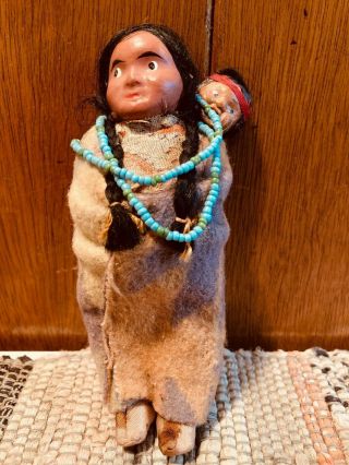 Vintage Skookum? Native American Indian Doll Woman Squaw With Baby Bully Good