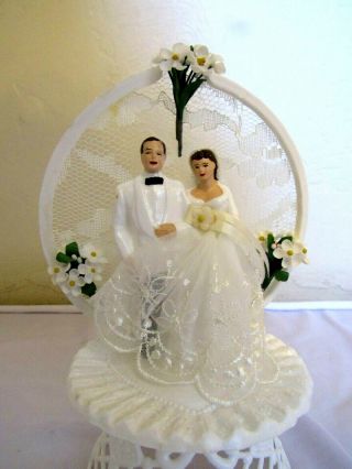 Vintage 1950 ' s Bride and Groom Cake Topper Flowers & Lace - Gorgeous 3