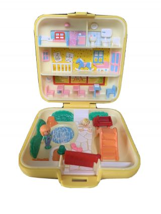 Vintage Polly Pocket Home With Mother And Baby