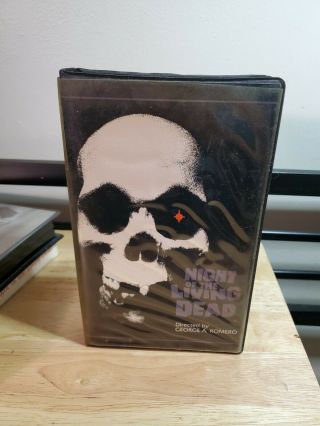 Vintage Rare Night Of The Living Dead by George Romero VHS Clam Shell Variant. 2