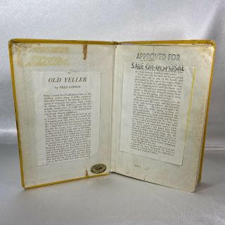 Vintage Old Yeller Book Hard Cover Book Yellow Cover Illustrated 3