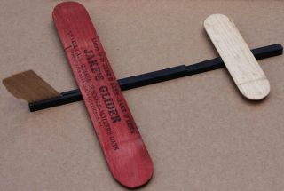 Rare Vintage 1930 - 1932 Balsa Wood Canard Glider Quaker Oats Premium Gene & Glenn