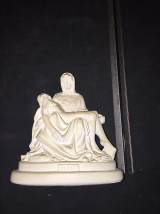 Antique Catholic Pieta Virgin Mary & Jesus Christ Michaelangelo Chalk Ware
