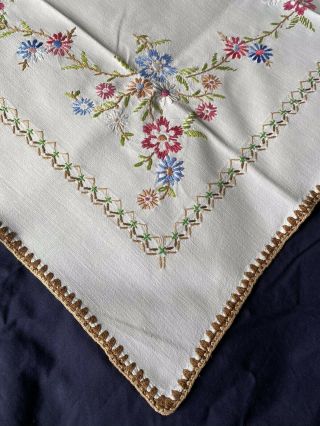 Vintage Hand Embroidered Floral White Cotton Small Tablecloth Crochet Edge