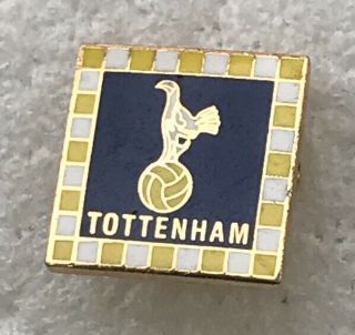 Very Rare Tottenham Spurs Supporter Enamel Badge - Old Collectable Classic