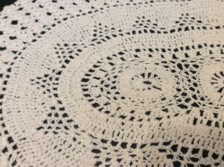 17” X 11” Oval Vintage Doily Hand Crocheted Antique White Cotton Old Fashioned 3